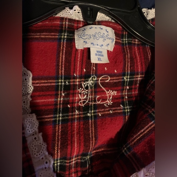 Red and White Ruffled Pajamas with Bishop Sleeves - Picture 6 of 8